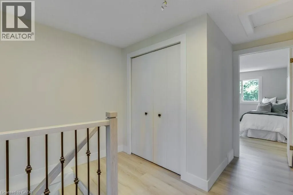 246 MARTINET Avenue