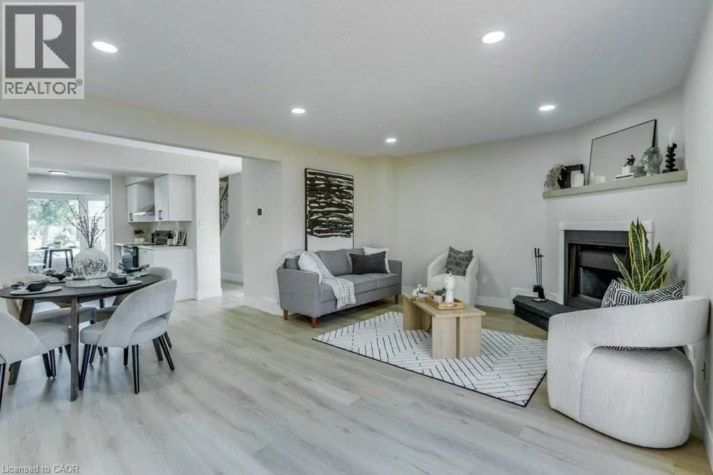 246 MARTINET Avenue
