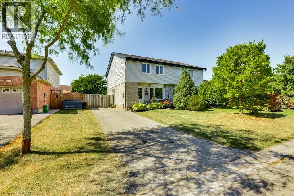 246 MARTINET Avenue