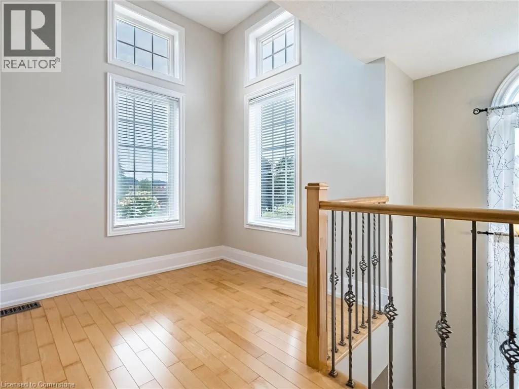 4 PANORAMA Way