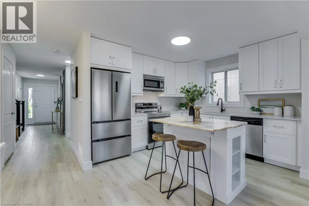 1851 REILLY Walk