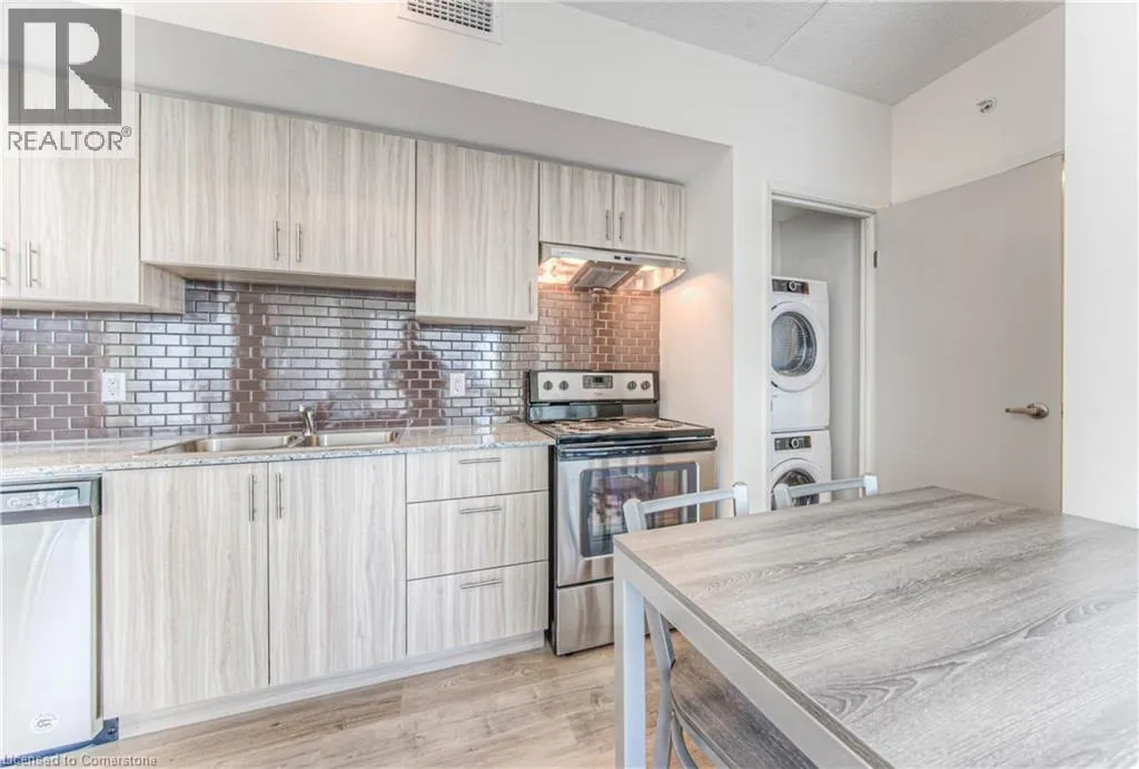 275 LARCH Street Unit# F501, #F501
