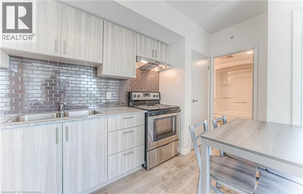 275 LARCH Street Unit# F501, #F501