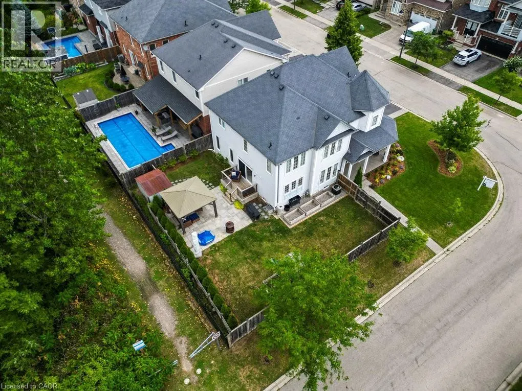 44 FOWLER Drive