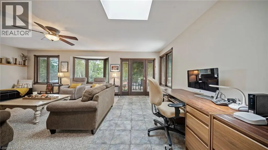 46 BERKLEY Crescent