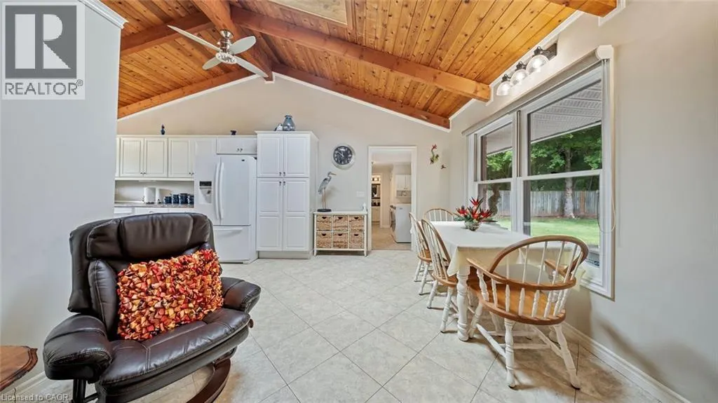 15 EVERGREEN HILL Road