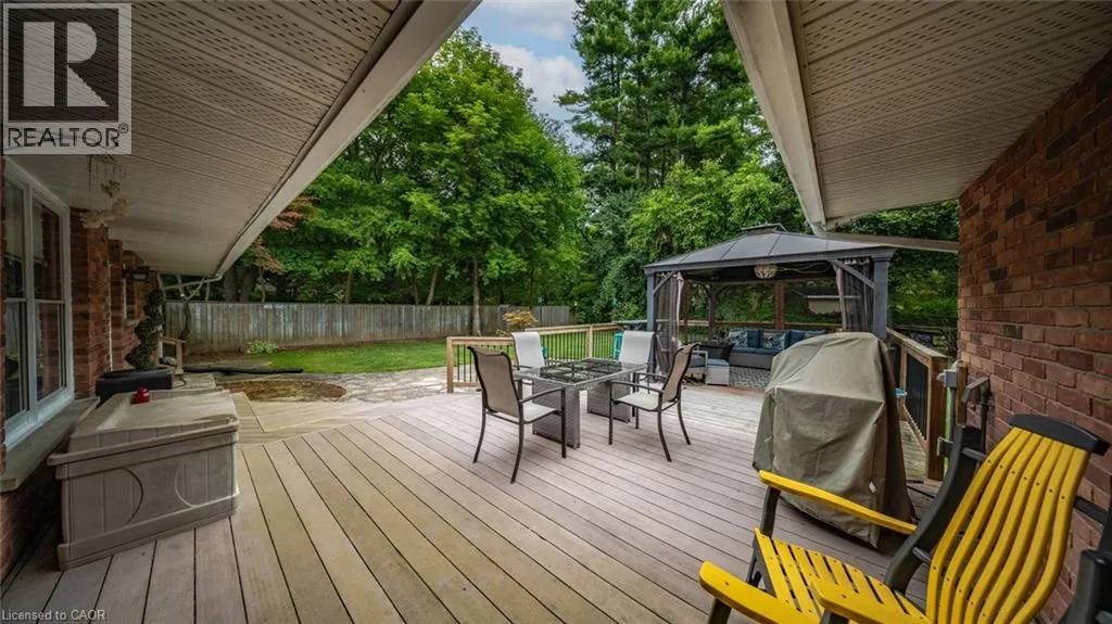 15 EVERGREEN HILL Road