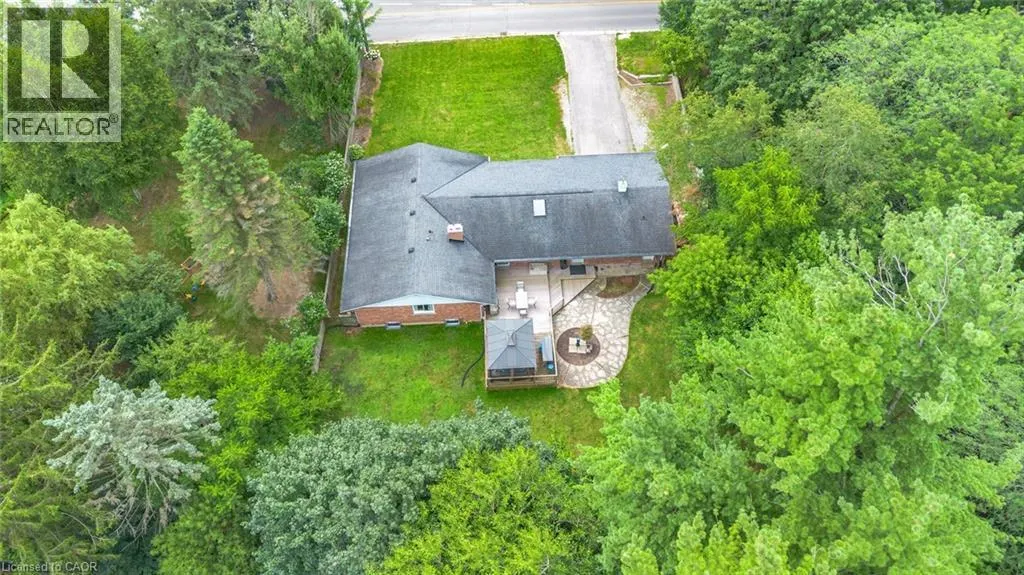 15 EVERGREEN HILL Road