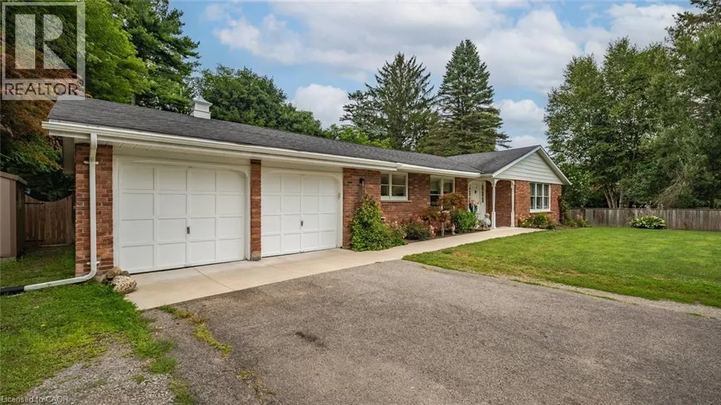 15 EVERGREEN HILL Road