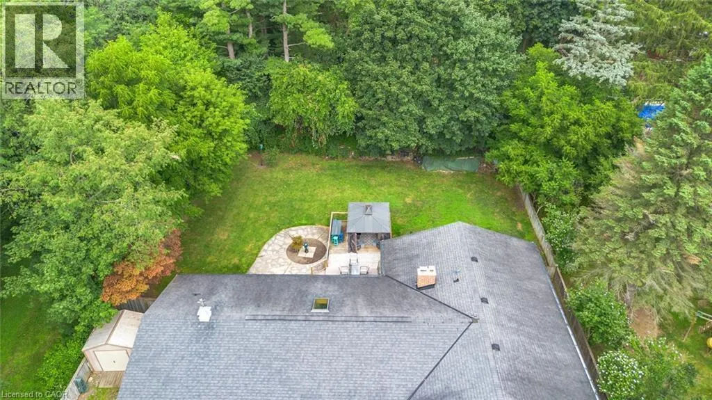 15 EVERGREEN HILL Road