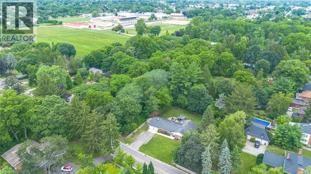 15 EVERGREEN HILL Road