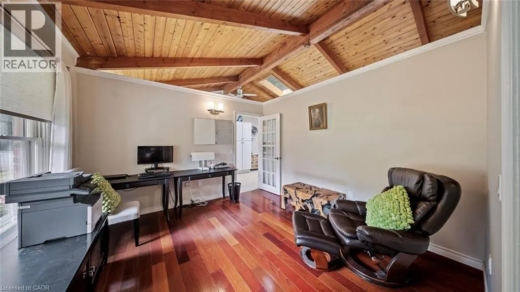 15 EVERGREEN HILL Road