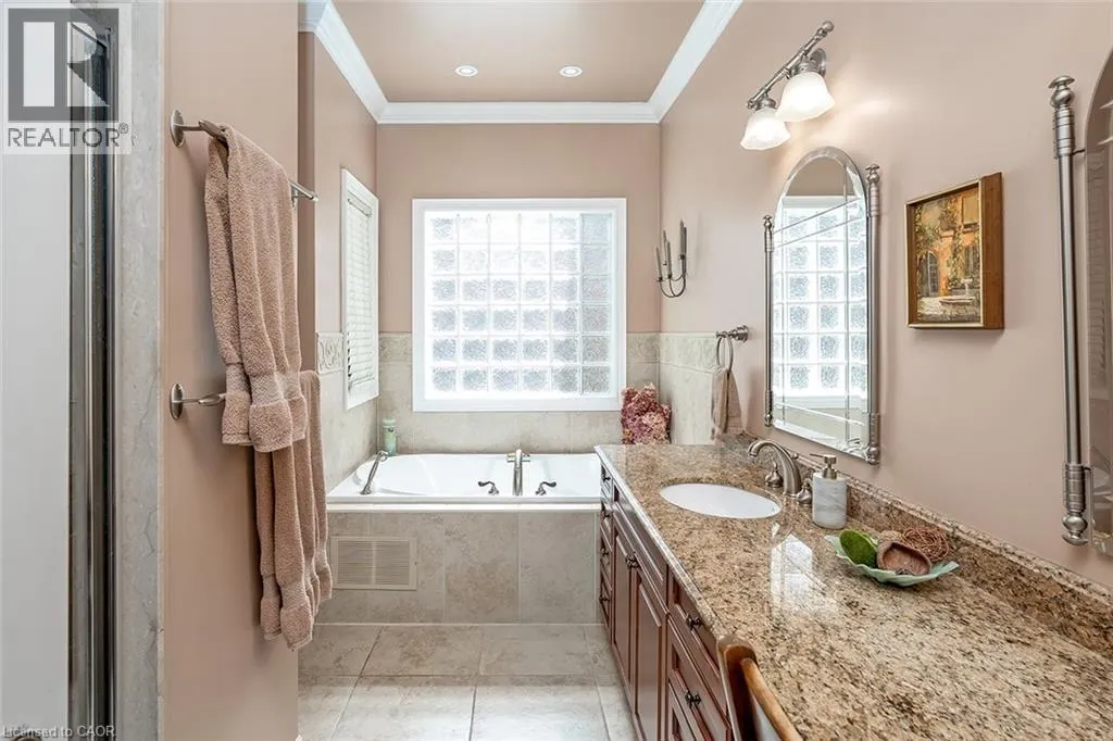 2375 RAVINE Gate