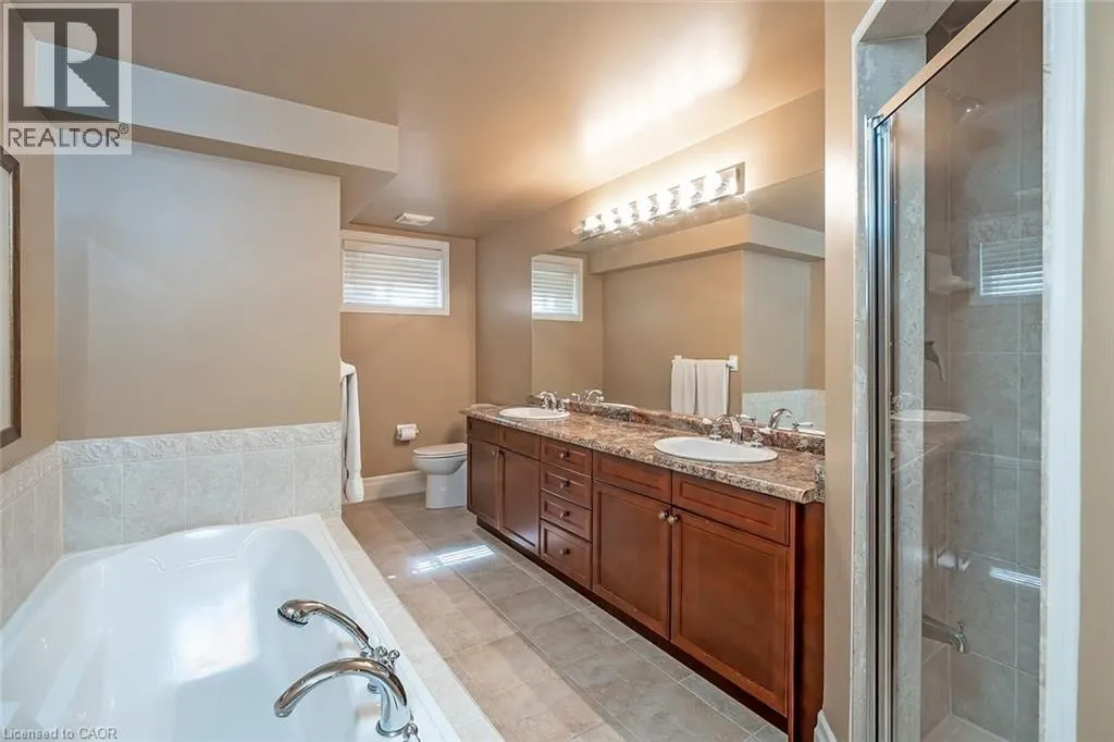 2375 RAVINE Gate