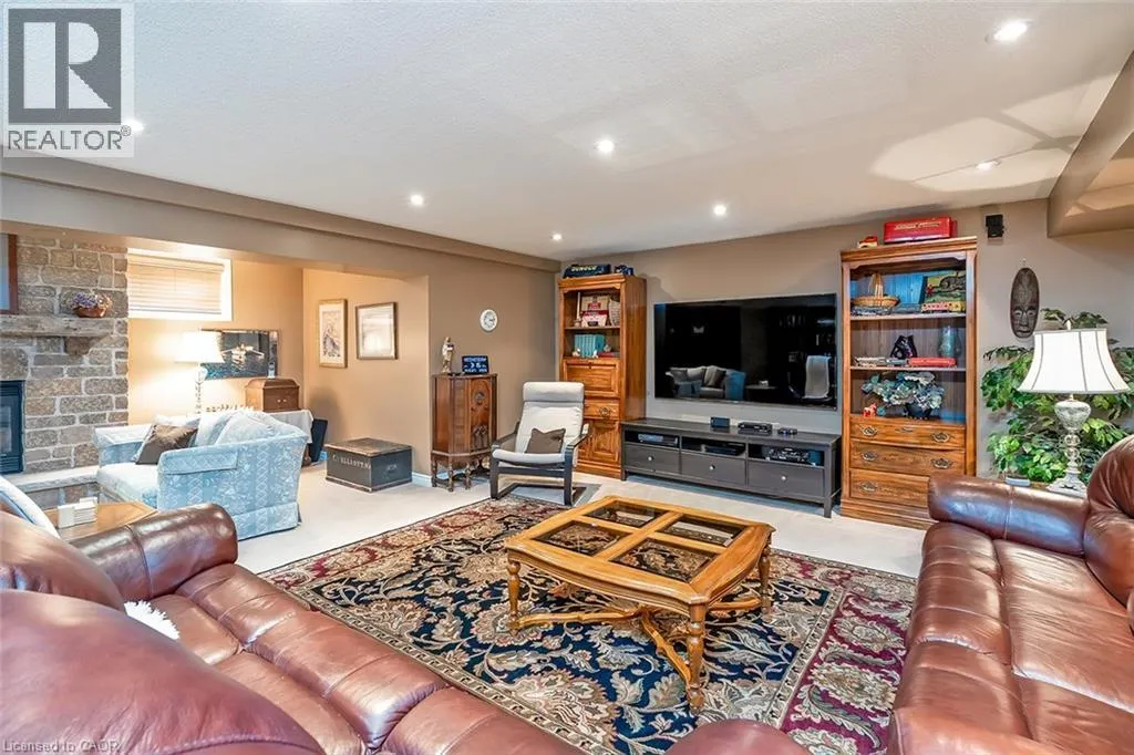 2375 RAVINE Gate