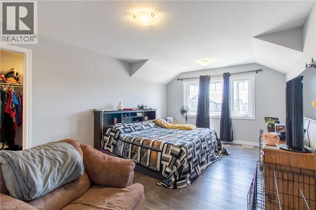 39 BASSWOOD Road