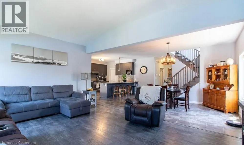 39 BASSWOOD Road