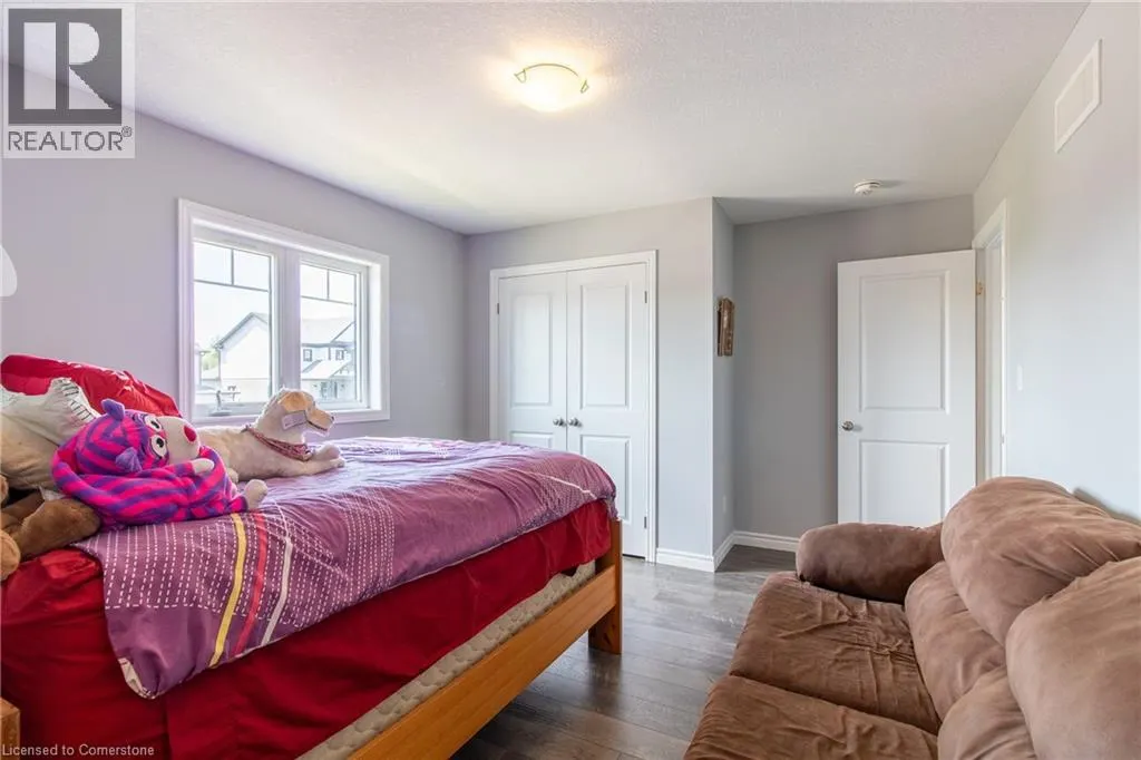 39 BASSWOOD Road