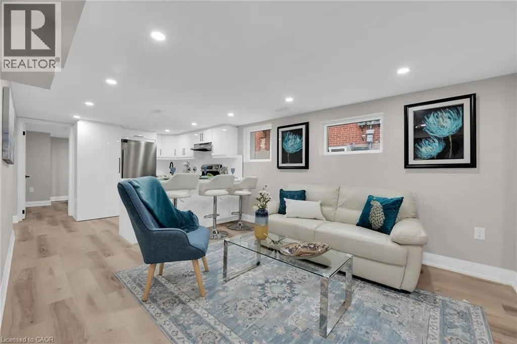 174 EAST 34TH Street