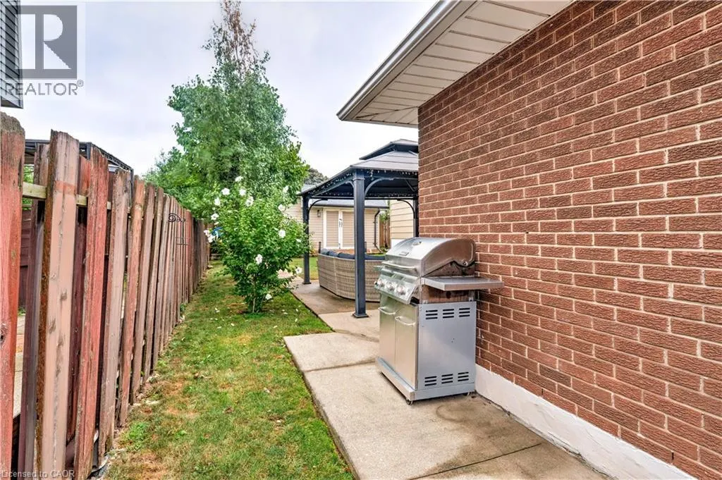 26 MADOC Street