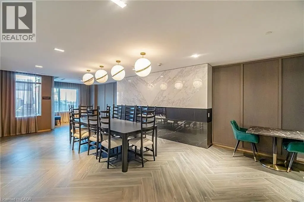 395 DUNDAS Street Unit# 718, #718