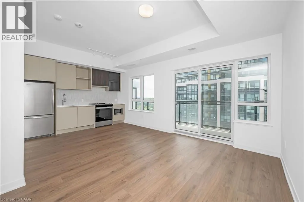 395 DUNDAS Street Unit# 718, #718