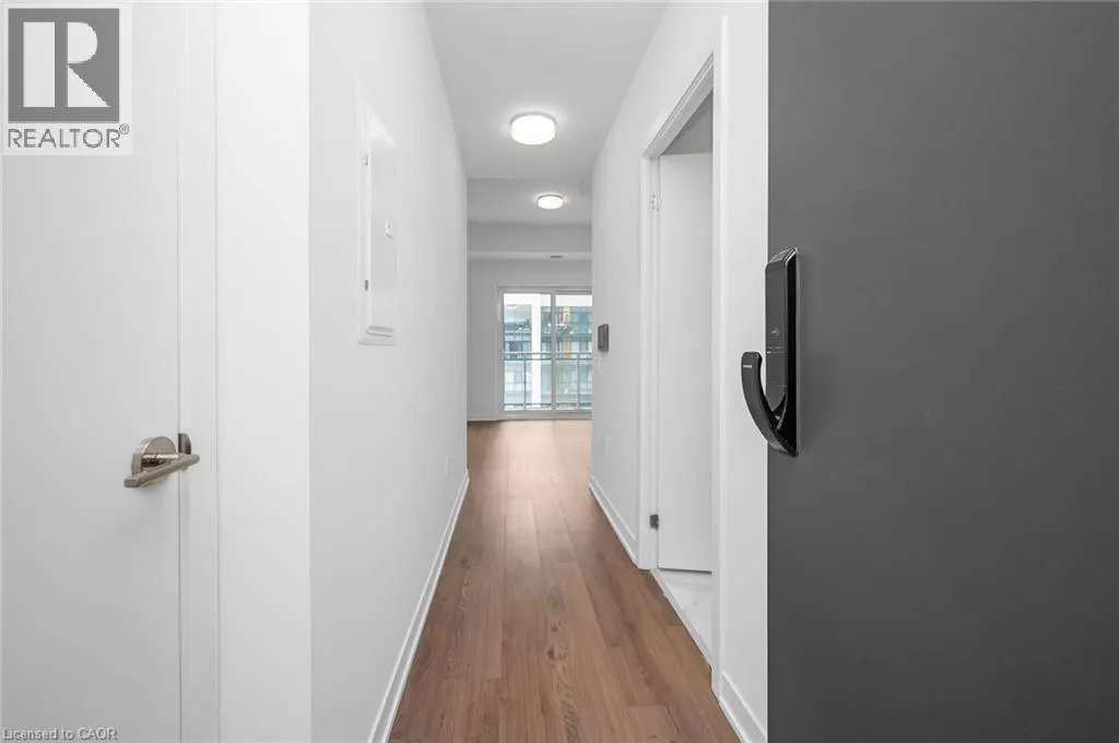 395 DUNDAS Street Unit# 718, #718