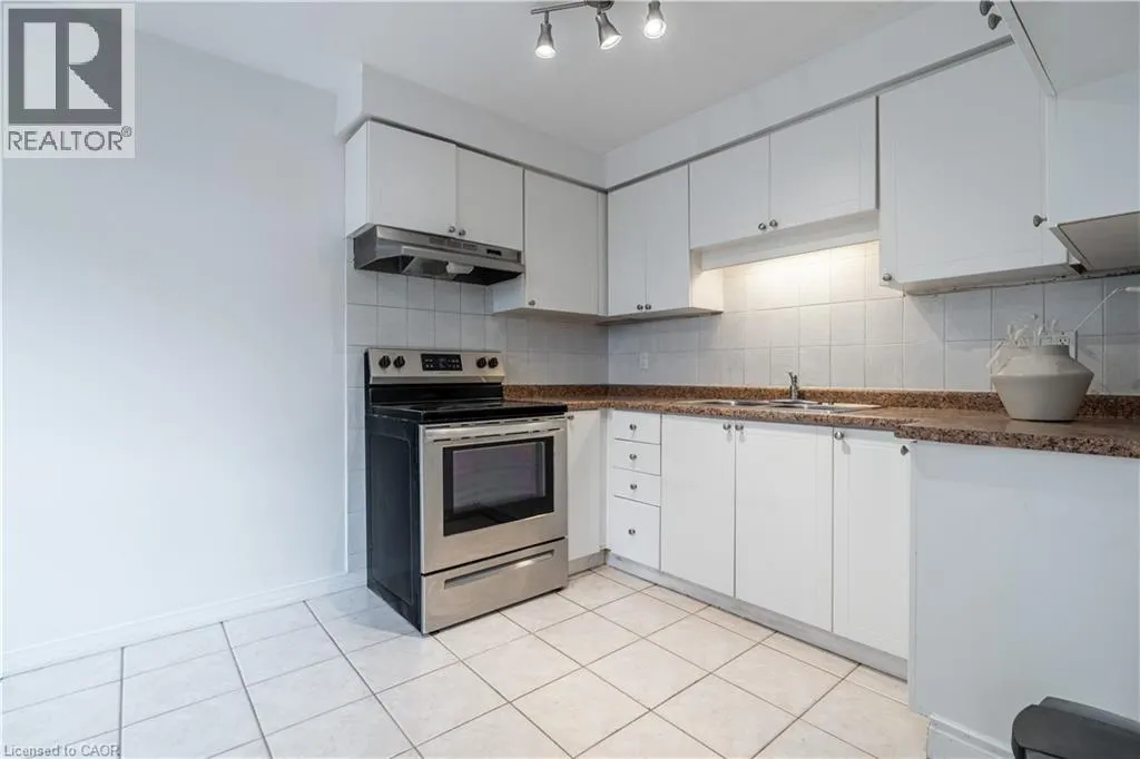 117 BONAVENTURE Drive Unit# 16, #16