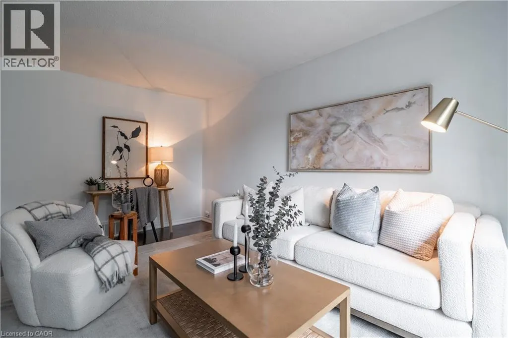 117 BONAVENTURE Drive Unit# 16, #16