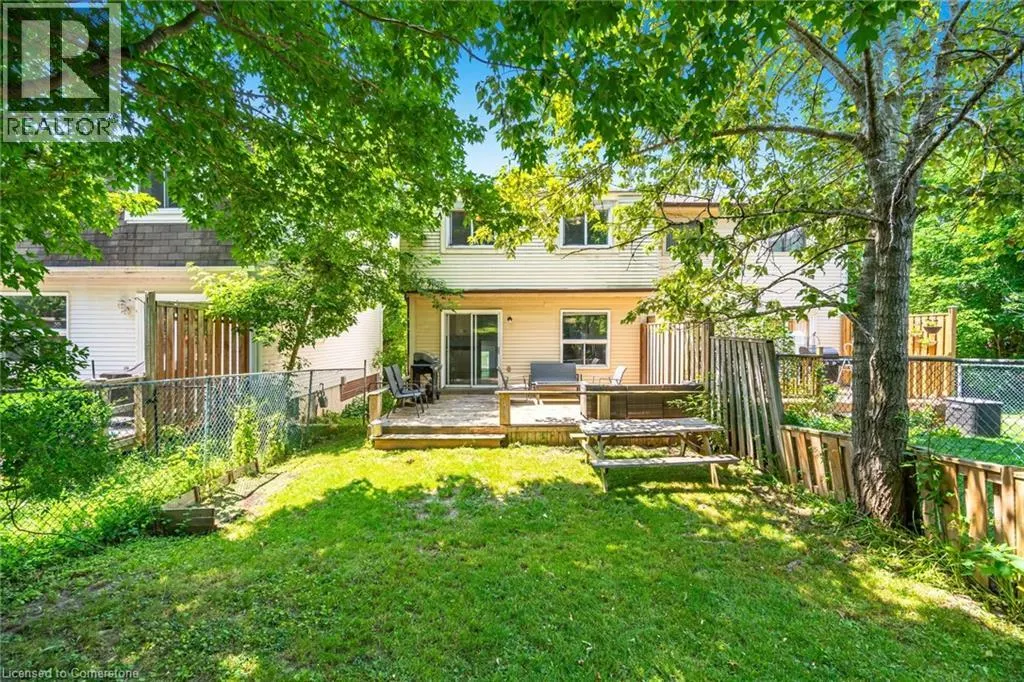 28 LAKEVIEW Court