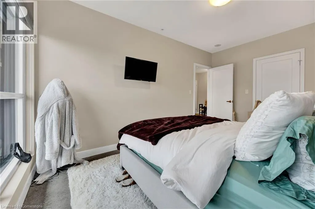 1 VICTORIA Street S Unit# 812, #812