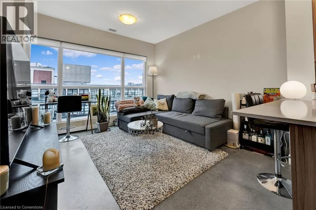 1 VICTORIA Street S Unit# 812, #812