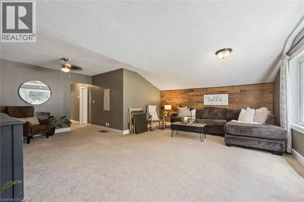 585033 COUNTY RD 9