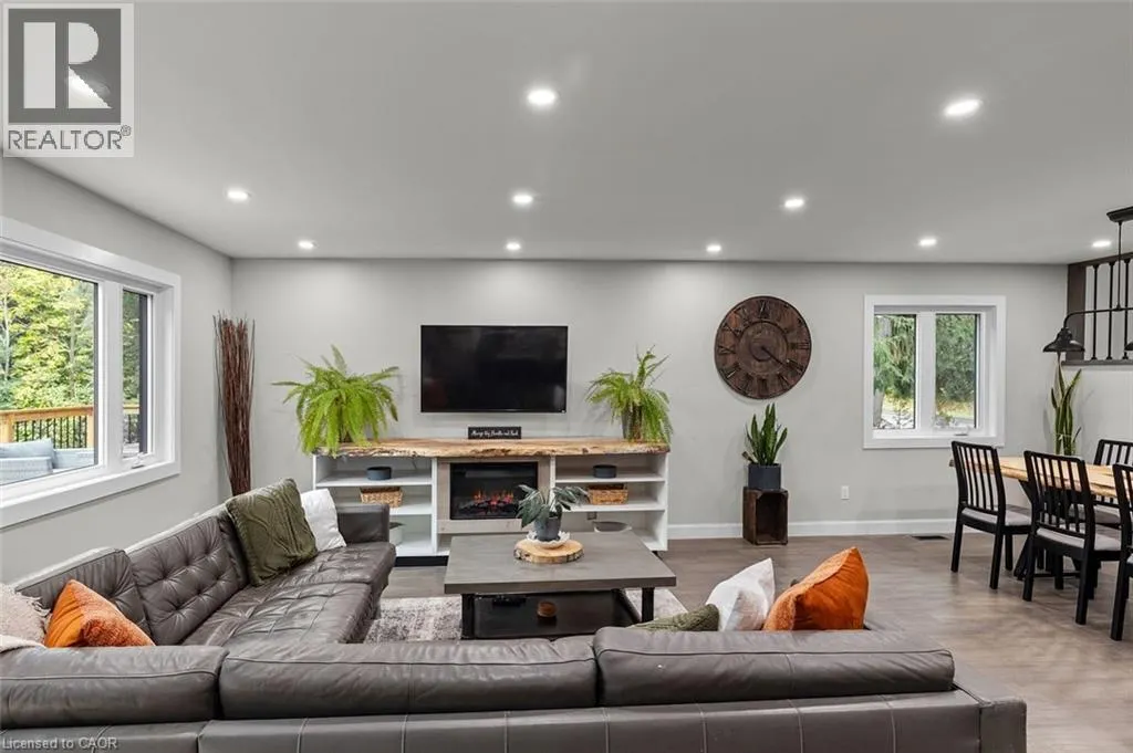 127 PARADISE ROAD