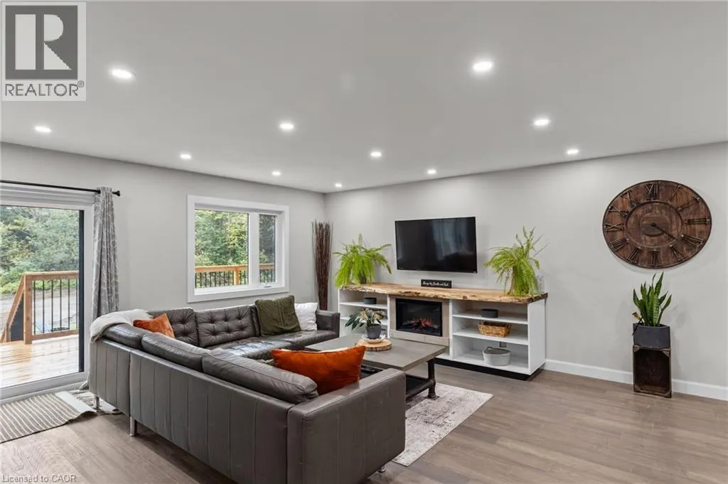 127 PARADISE ROAD