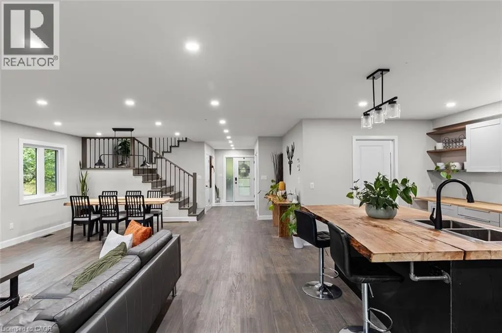 127 PARADISE ROAD