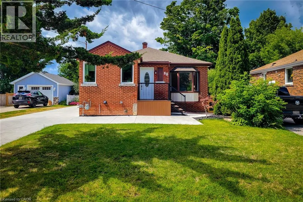 88 FIDDLERS GREEN Road