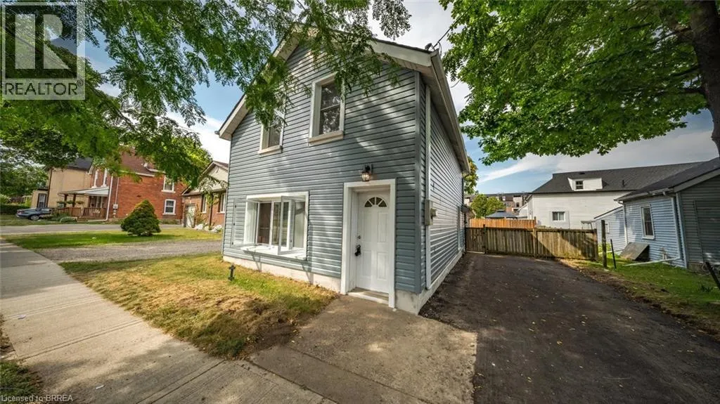 69 GRAND RIVER Avenue