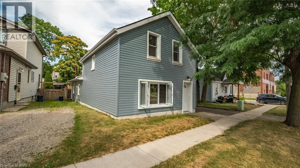 69 GRAND RIVER Avenue