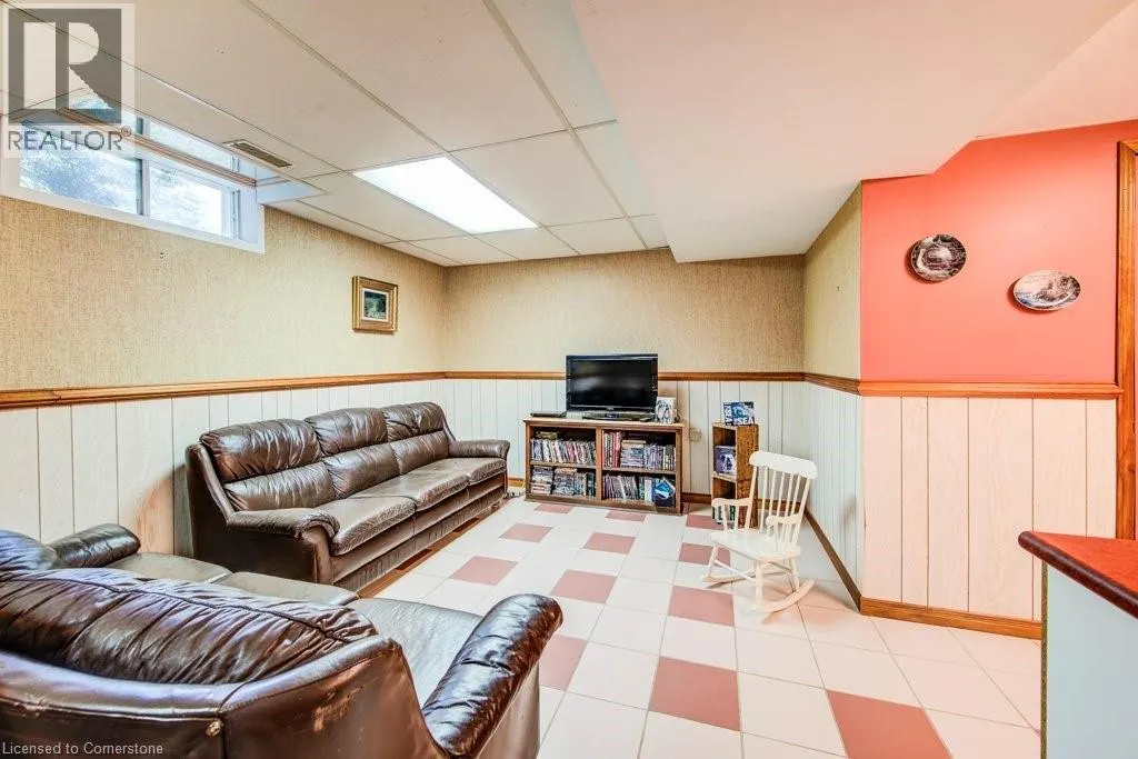 155 MAYBERRY Court