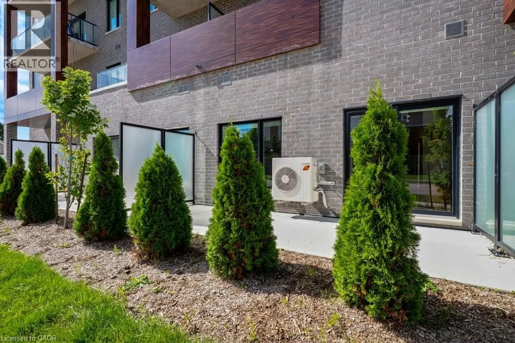 408 DUNDAS Street S Unit# 101, #101