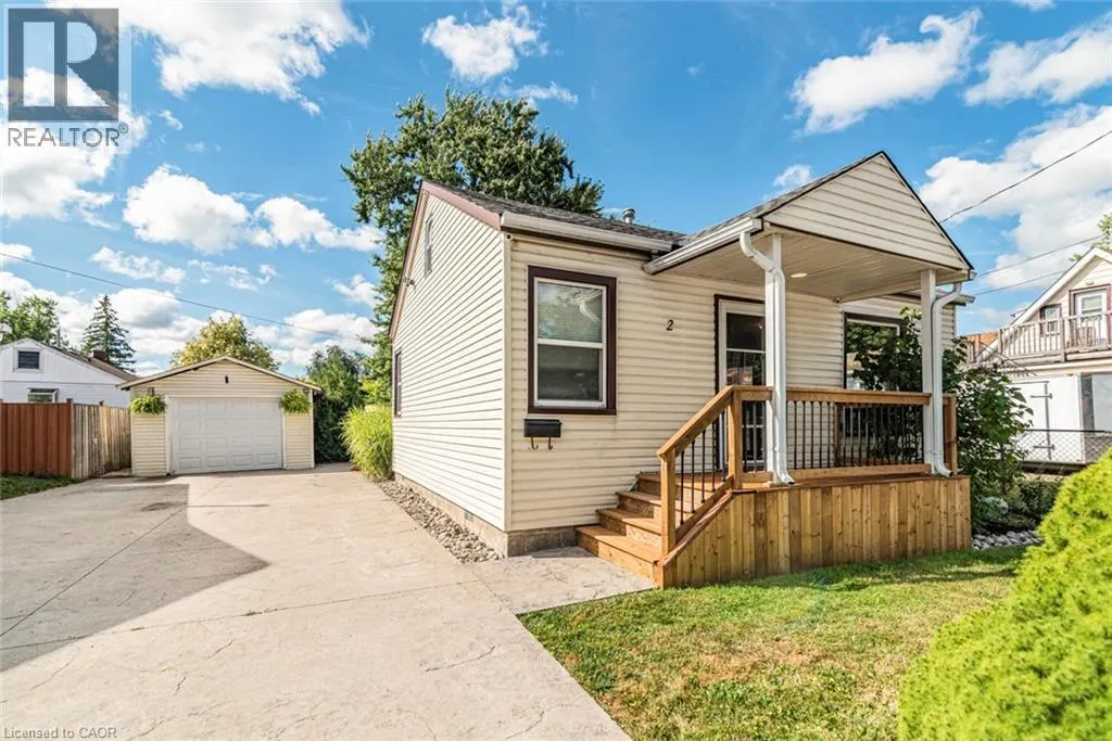 2 HOMEWOOD Avenue