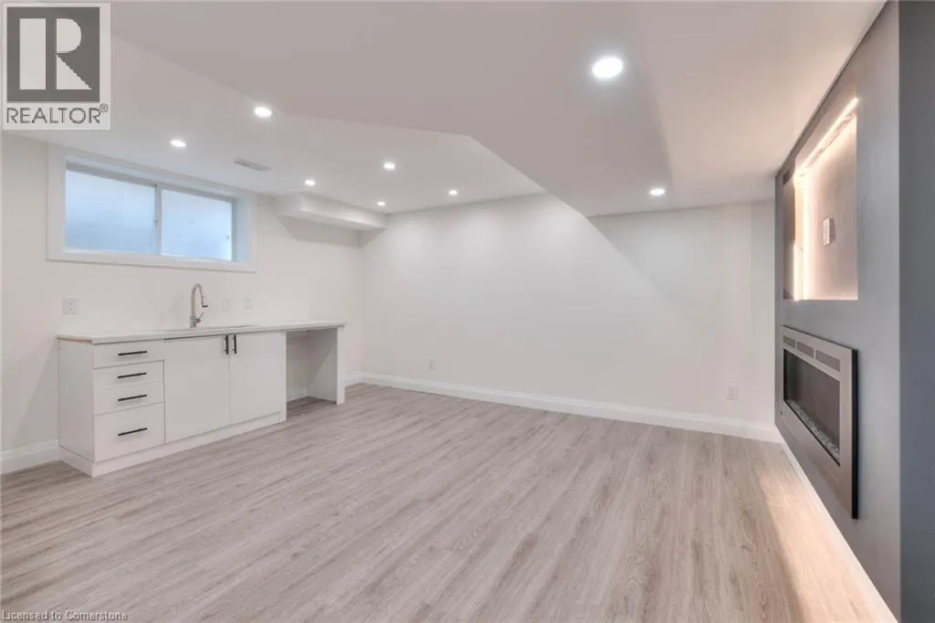 30 MISTYWOOD Street