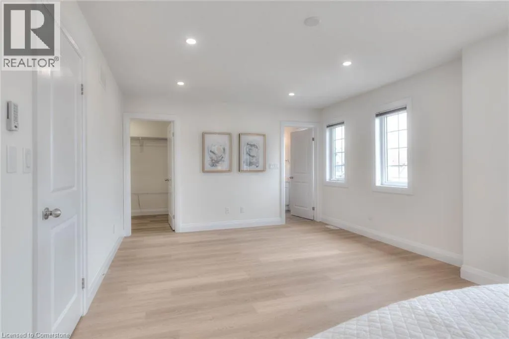 30 MISTYWOOD Street