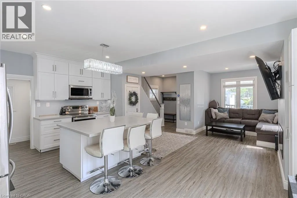78 ORCHARD Avenue