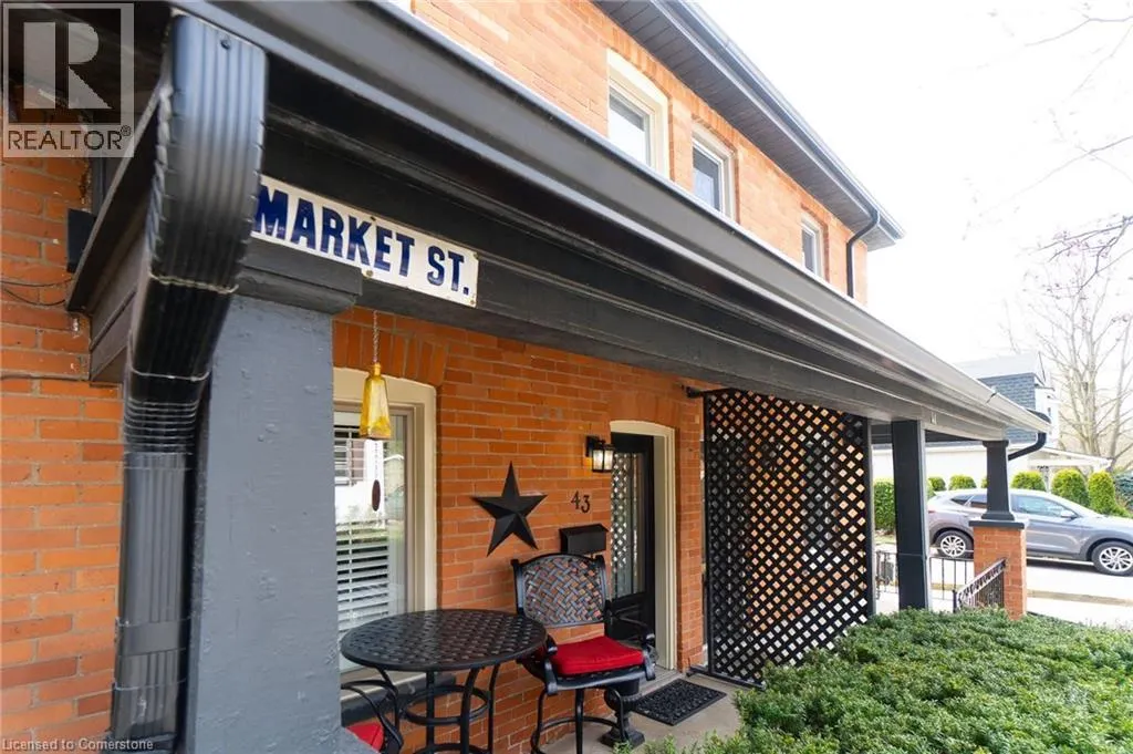 43 MARKET Street N