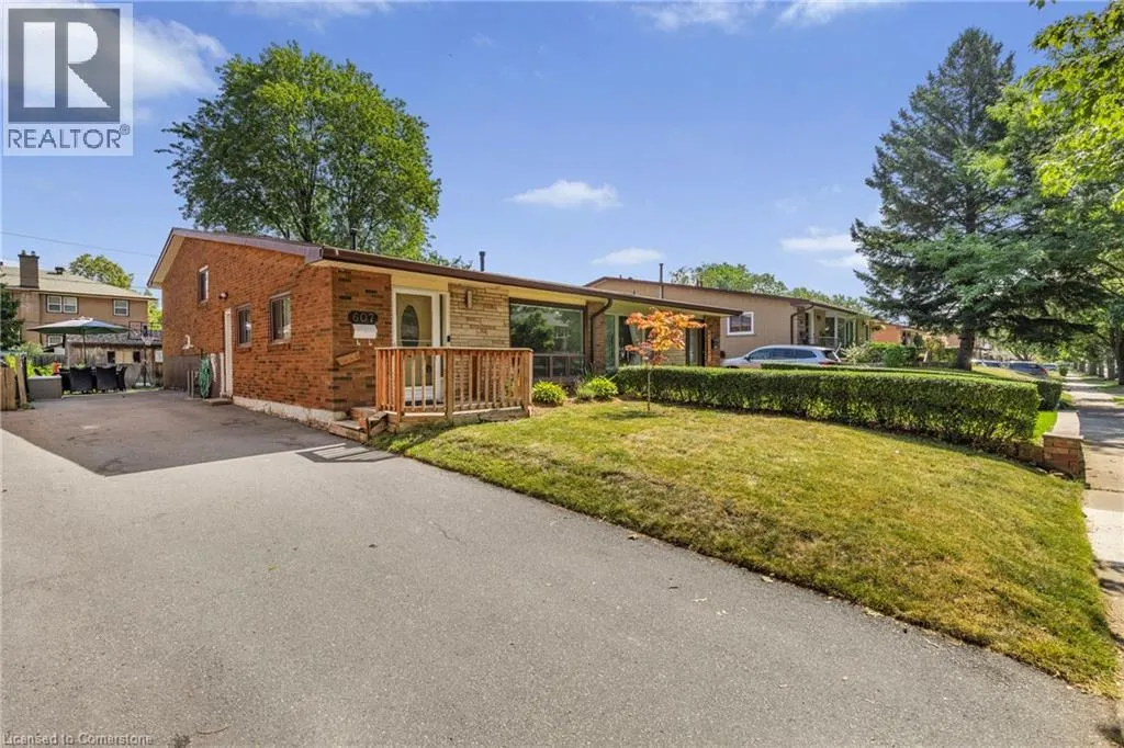 607 TURNER Drive