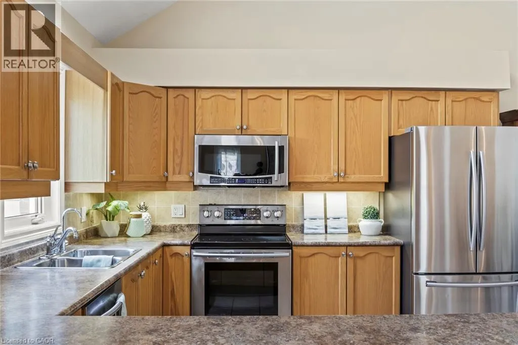 350 DOON VALLEY Drive Unit# 8G, #8G