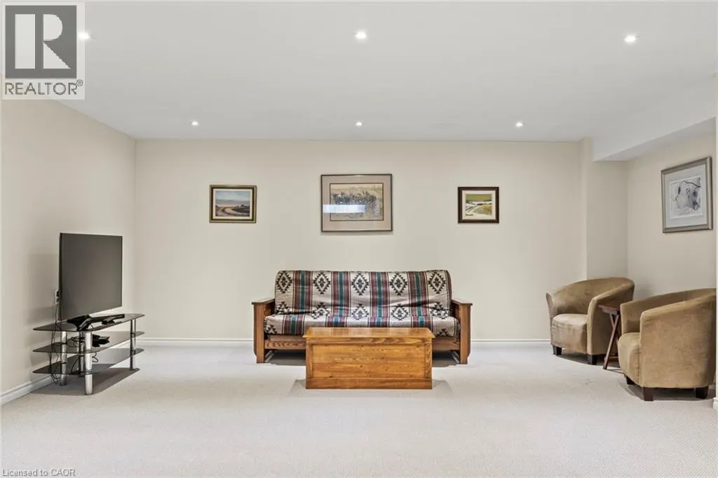 350 DOON VALLEY Drive Unit# 8G, #8G