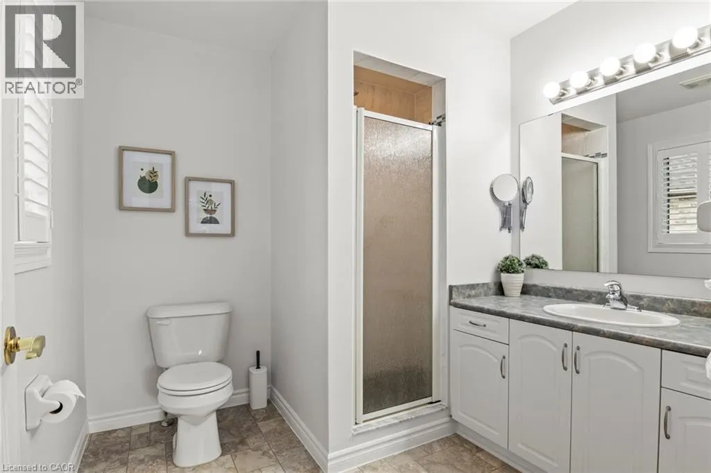 350 DOON VALLEY Drive Unit# 8G, #8G